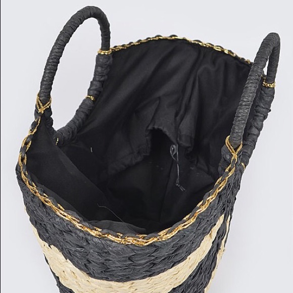Oversized Black & Tan Mix Tone Maxi Straw Basket Tote - Picture 7 of 8